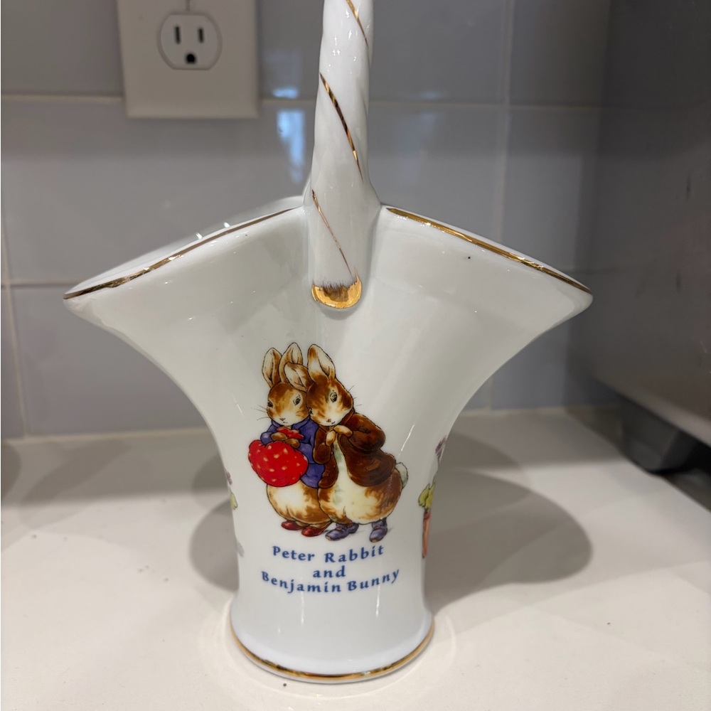 SOLD Peter Rabbit and Benjamin Bunny White Vase